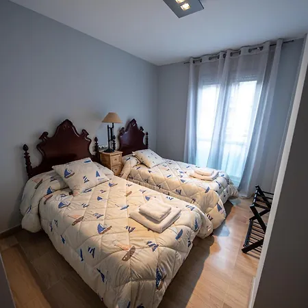 Atico Moderno Y Centrico Con Balcon Curvo En Jaen Apartment Exterior photo